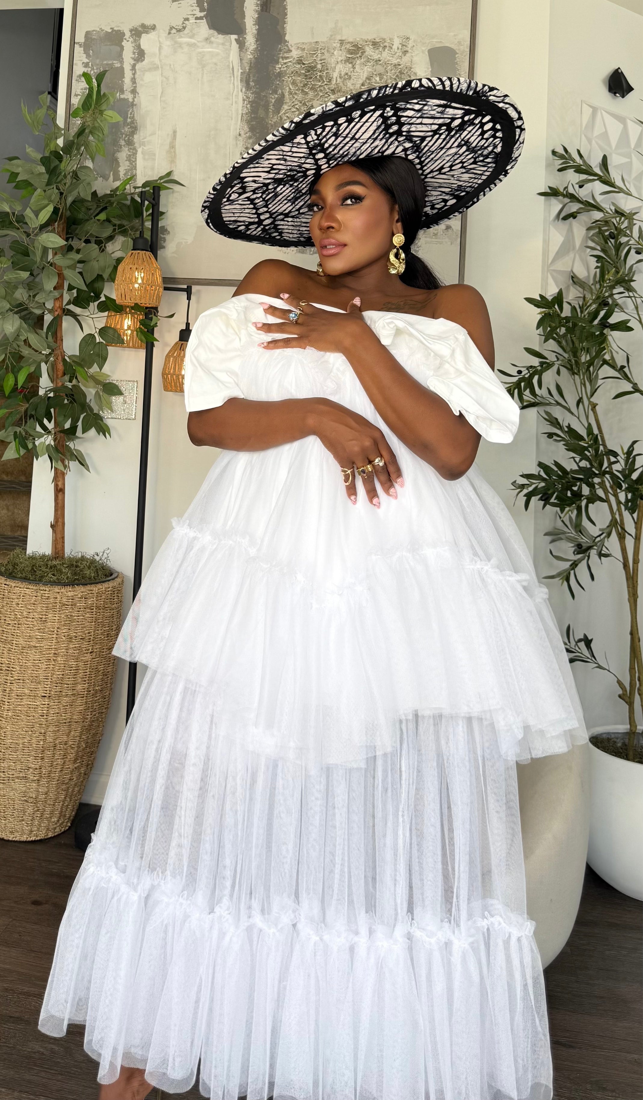 SINA Hatinator - Black & White